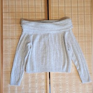 Wild Fable Women's Off-Shoulder Gray Sweater